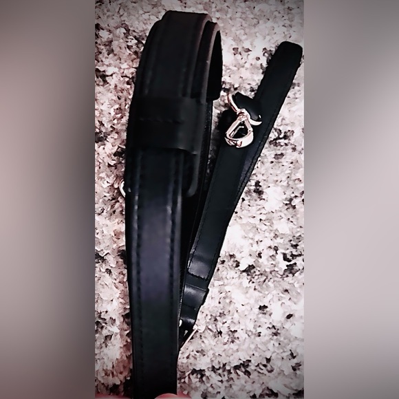 Tumi SINCLAIR Leather Laptop Bag - Picture 3 of 15